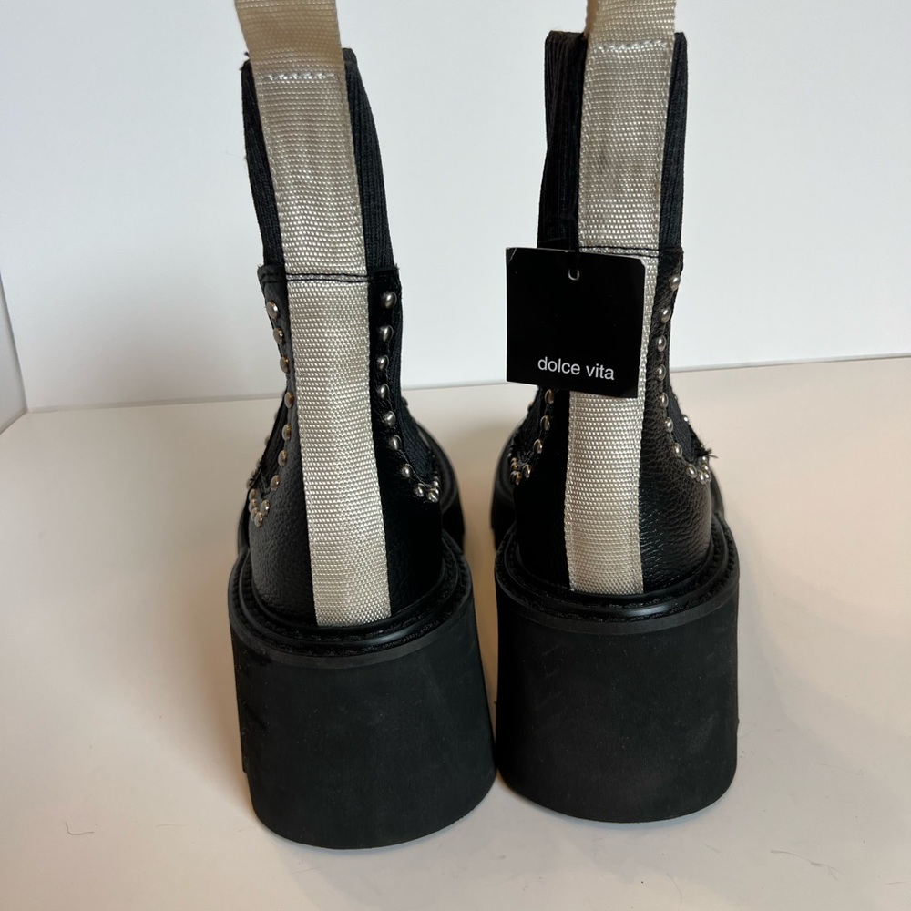 Dolce Vita leather black studded boots size6.5 - Picture 4 of 8